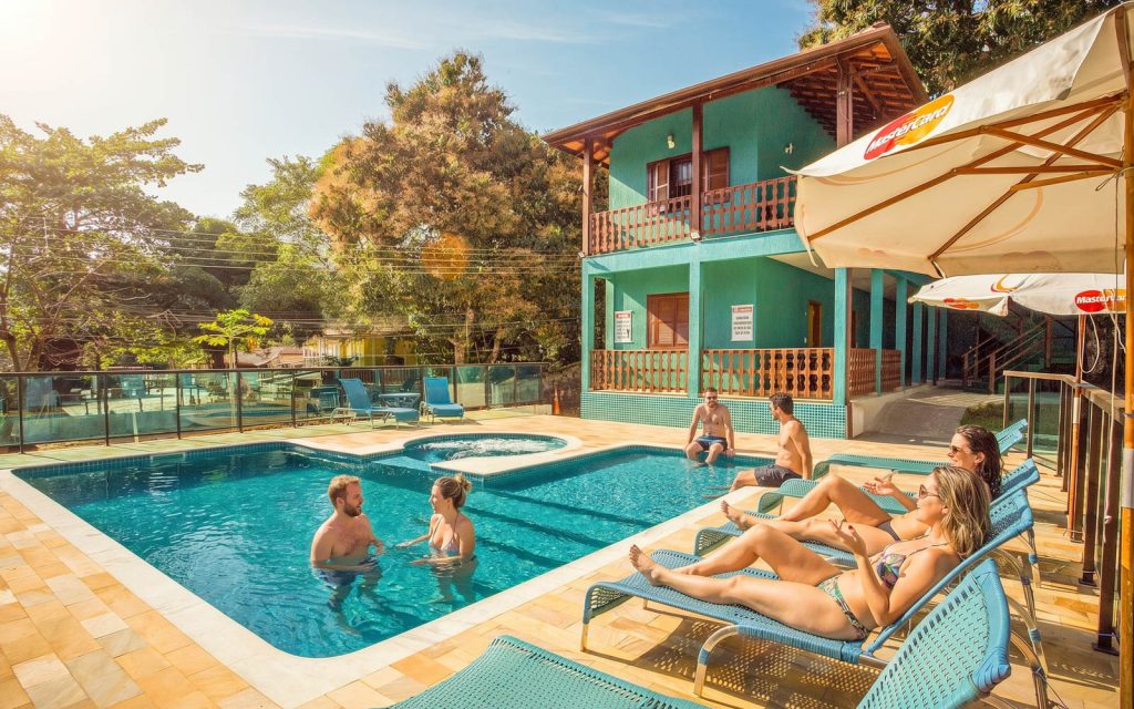 Velinn Pousada Guarubela Veloso em Ilhabela - SP - hospedagem no sul da ilha - rede Velinn