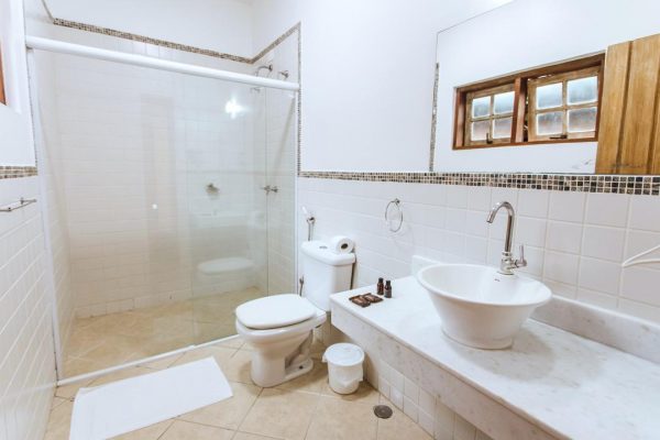 Banheiro 1 Quarto Duplo Standard Velinn Vila Caicara
