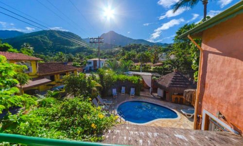 Velinn-Pousada-Ponta-do-Pequeah-Piscina-3-1-1024x609