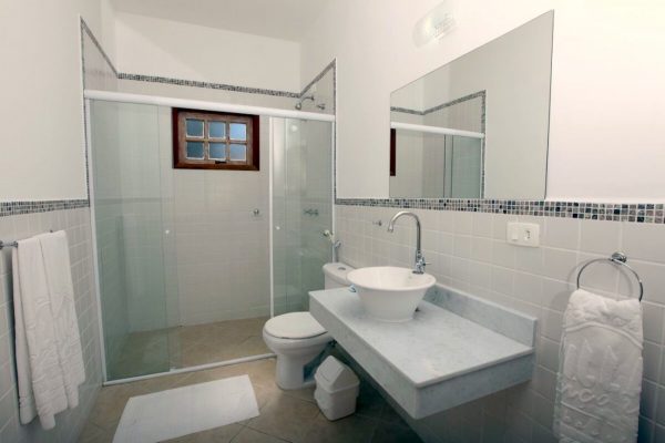 Velinn Pousada Villa Caiçara standard banheiro 2 5 1024x683 1
