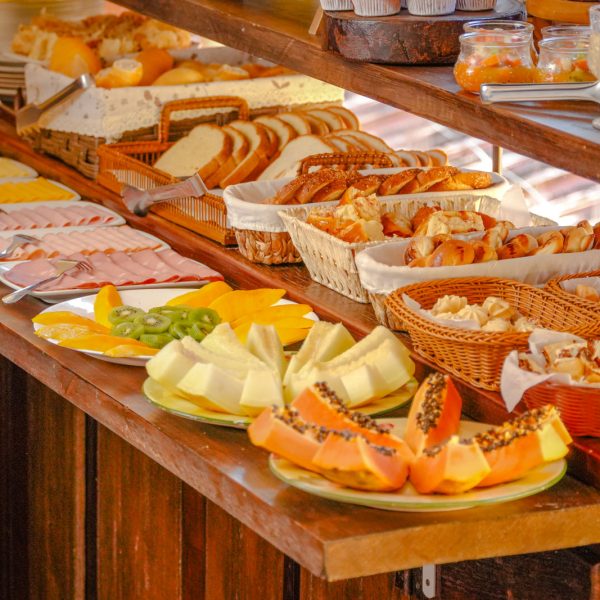 Velinn_ Pousada_Recanto_da_ Natureza_Monte_CafeDaManha-32