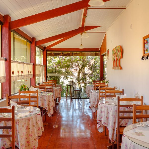 Velinn_ Pousada_Recanto_da_ Natureza_Monte_CafeDaManha-43