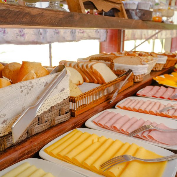 Velinn_ Pousada_Recanto_da_ Natureza_Monte_CafeDaManha-8