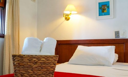 Velinn_Caravela_Pousada_Ilhabela_Quarto_Luxo-8-qtuvomq4q1uzd23zfy4krwsqzibhuwe3zazc0bj2wg