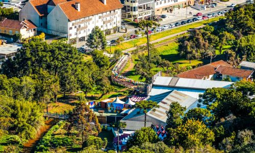 Hotéis e Pousadas Velinn em Campos do Jordão - Festa do Pinhão 2026