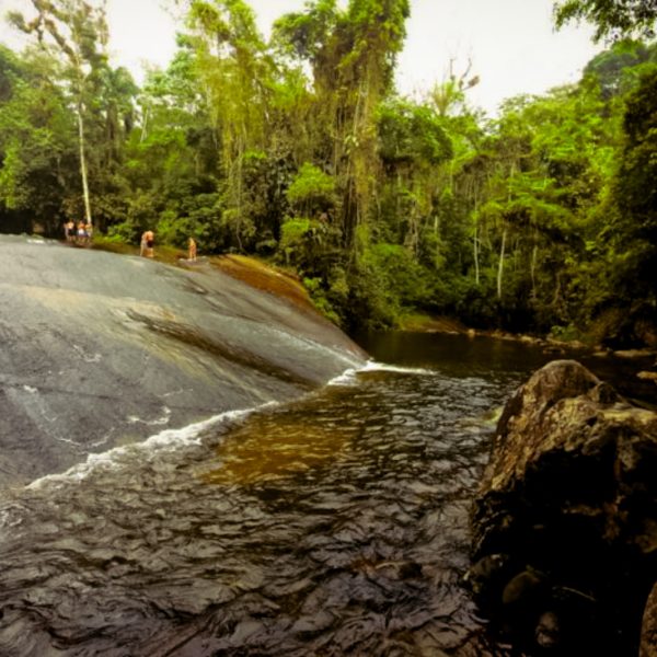 Velinn_Destino_Paraty_Rio_de_Janeiro_Cachoeira_do_Toboga-3