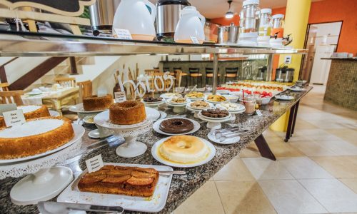 Velinn_Pousada_Casa_de_Pedra_Ilhabela_Cafe_da_Manha-5