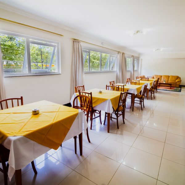 Velinn_Pousada_Chateau_do_Luar-Campos_do_Jordao-Cafe_da_Manha-5