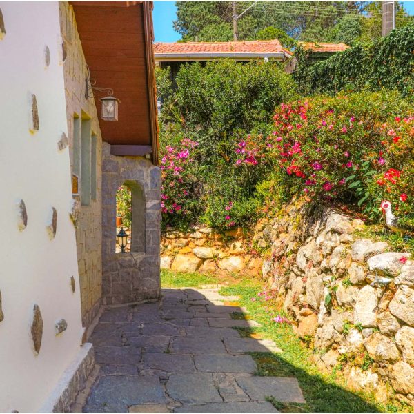 Velinn_Pousada_Dom_Sossego_Monte_Verde_Propriedade_Externas_Detalhes-18