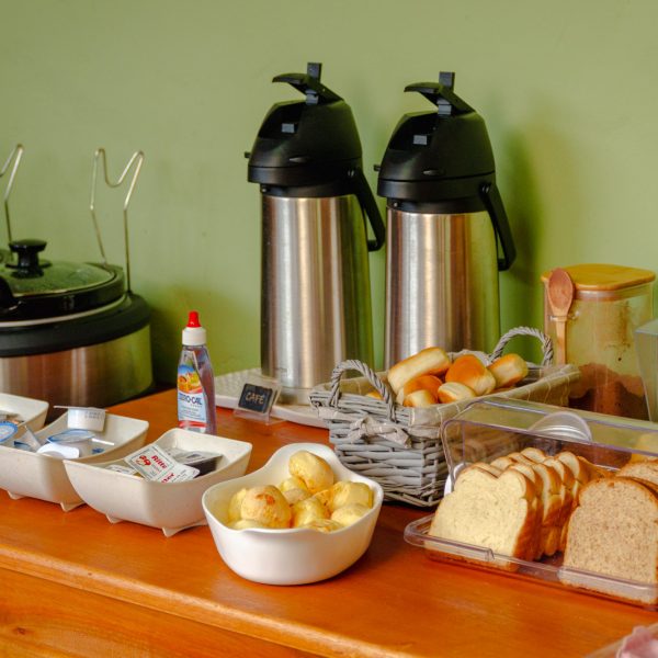Velinn_Pousada_Kyrios_Maresias_Sao_Sebastiao_Cafe_da_Manha-2