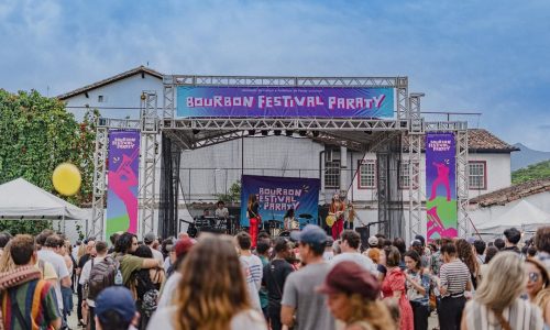 Bourbon Festival Paraty 2026: jazz, blues e soul tomam conta do Centro Histórico de 29 a 31 de maio - Veja onde se hospedar com a Velinn