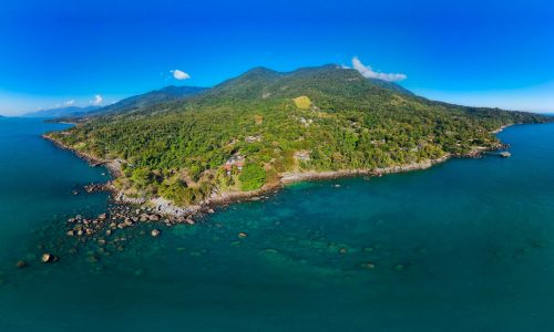 Guia completo de Ilhabela: quando ir, o que fazer e onde se hospedar com conforto (Foto: panorama sul de Ilhabela / Marcos Cará)