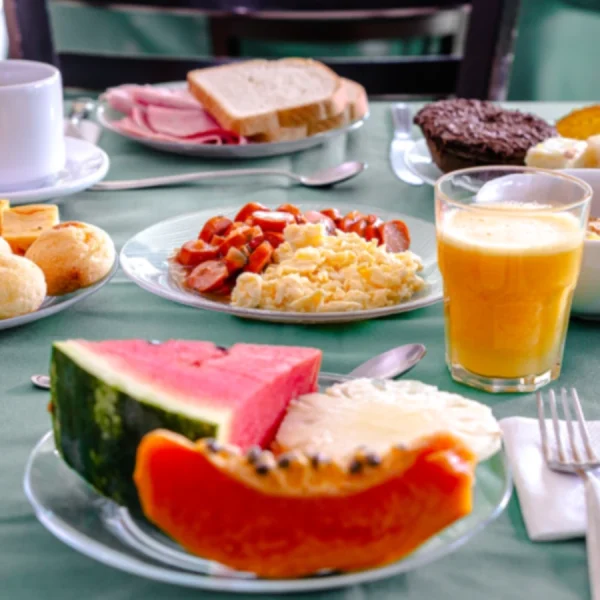 velinn-pousada-guarubela-veloso-ilhabela-cafe-da-manha-61
